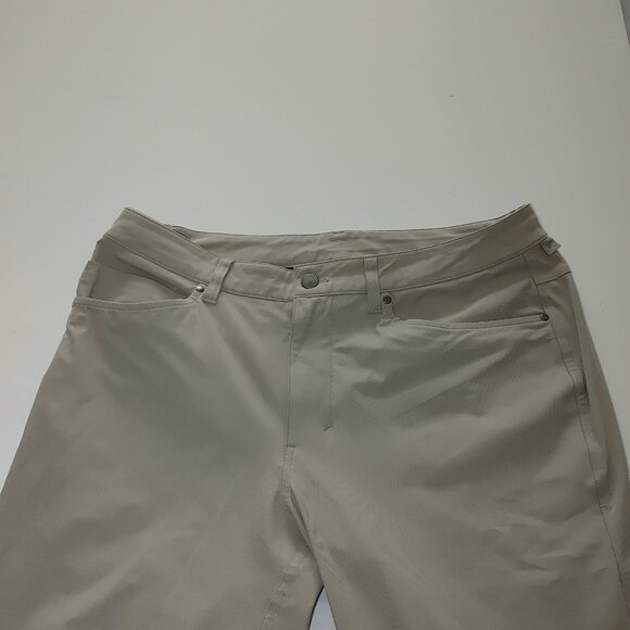 LULULEMON Men's Mid Rise Pants Size 32 NWOT - Picture 5 of 6